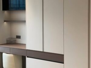 Eco‑friendly OSB wardrobe front view – sustainable engineered wood closet.OSB eco-friendly wardrobe with industrial design, raw texture bedroom storage solution