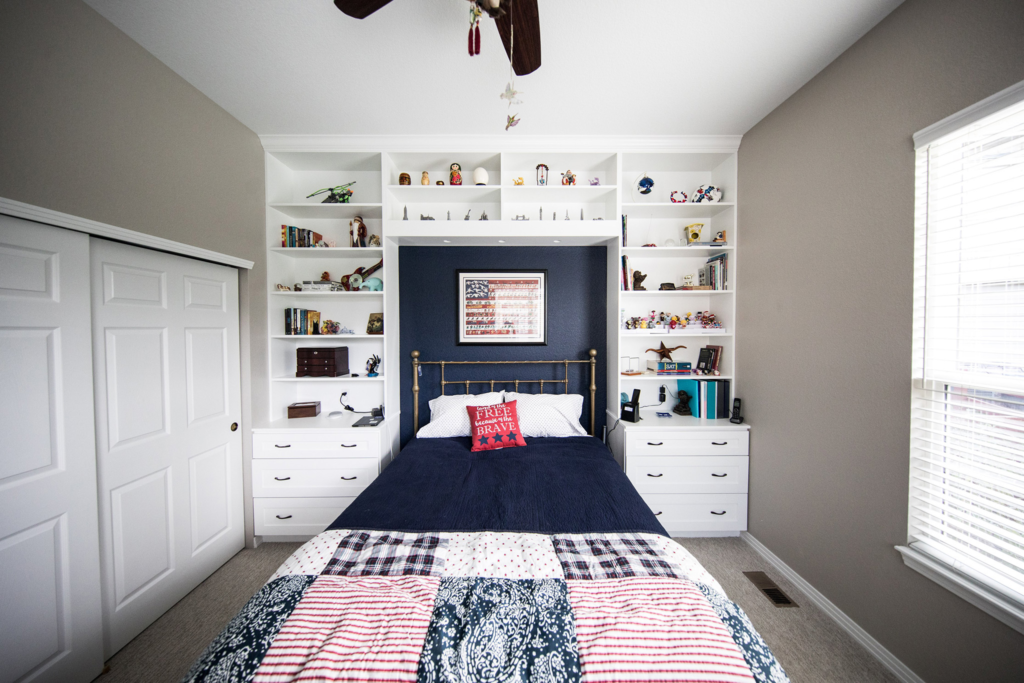 bedroom furniture for small rooms with storage bed and sliding wardrobe