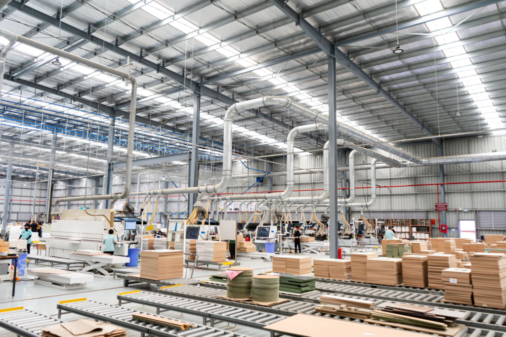 Automated Kitchen Cabinet Production Line in China