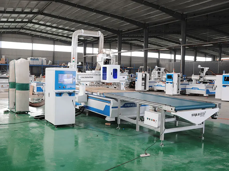 Flat pack furniture manufacturer in China with CNC cutting and panel processing