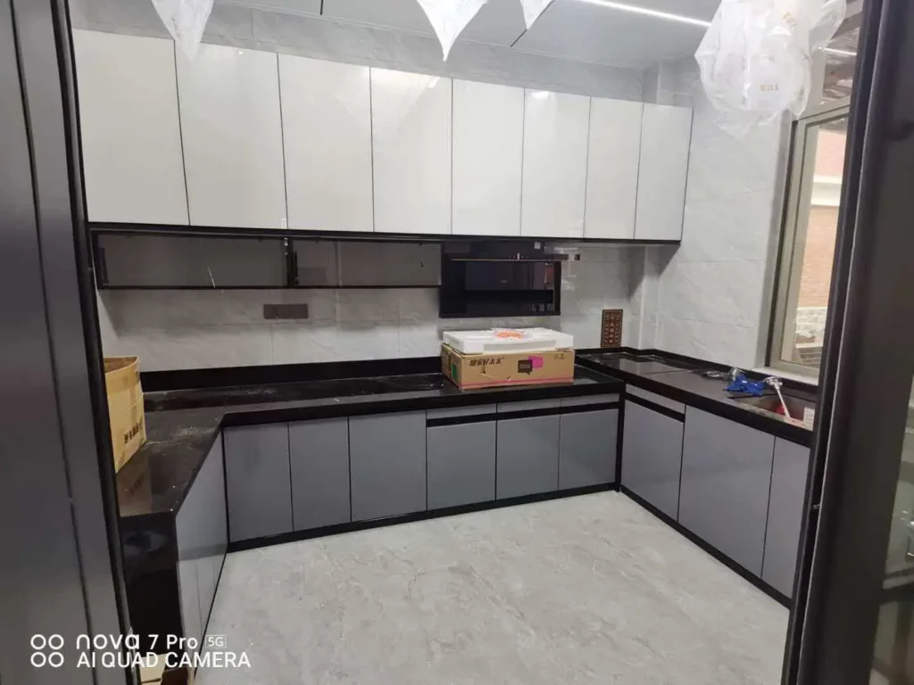 container loading plan for flat pack kitchen cabinets from China cabinet manufacturer