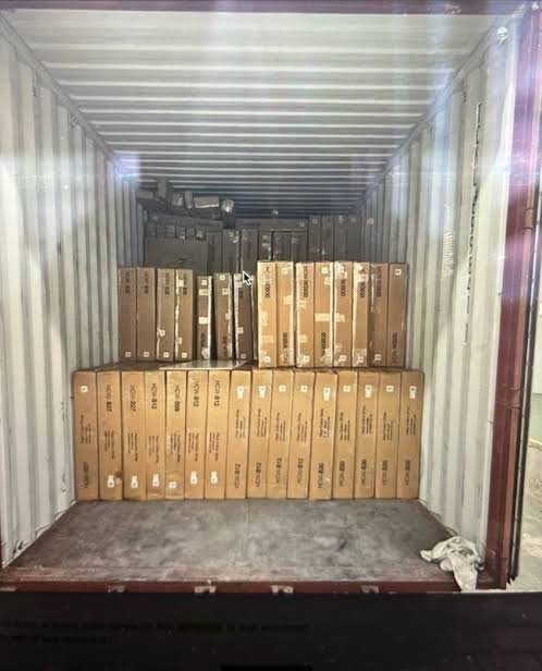 Container loading plan for export kitchen furniture cartons