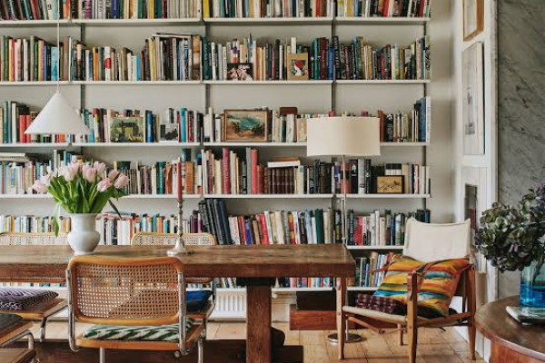 Modern bookcase and book shelving in a minimalist apartment interior designed for GCC buyers